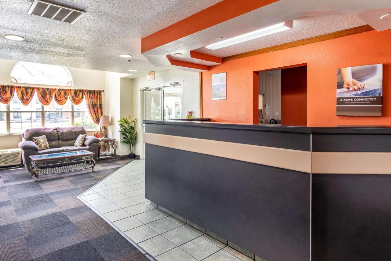 Motel 6 Chattanooga Downtown Екстер'єр фото